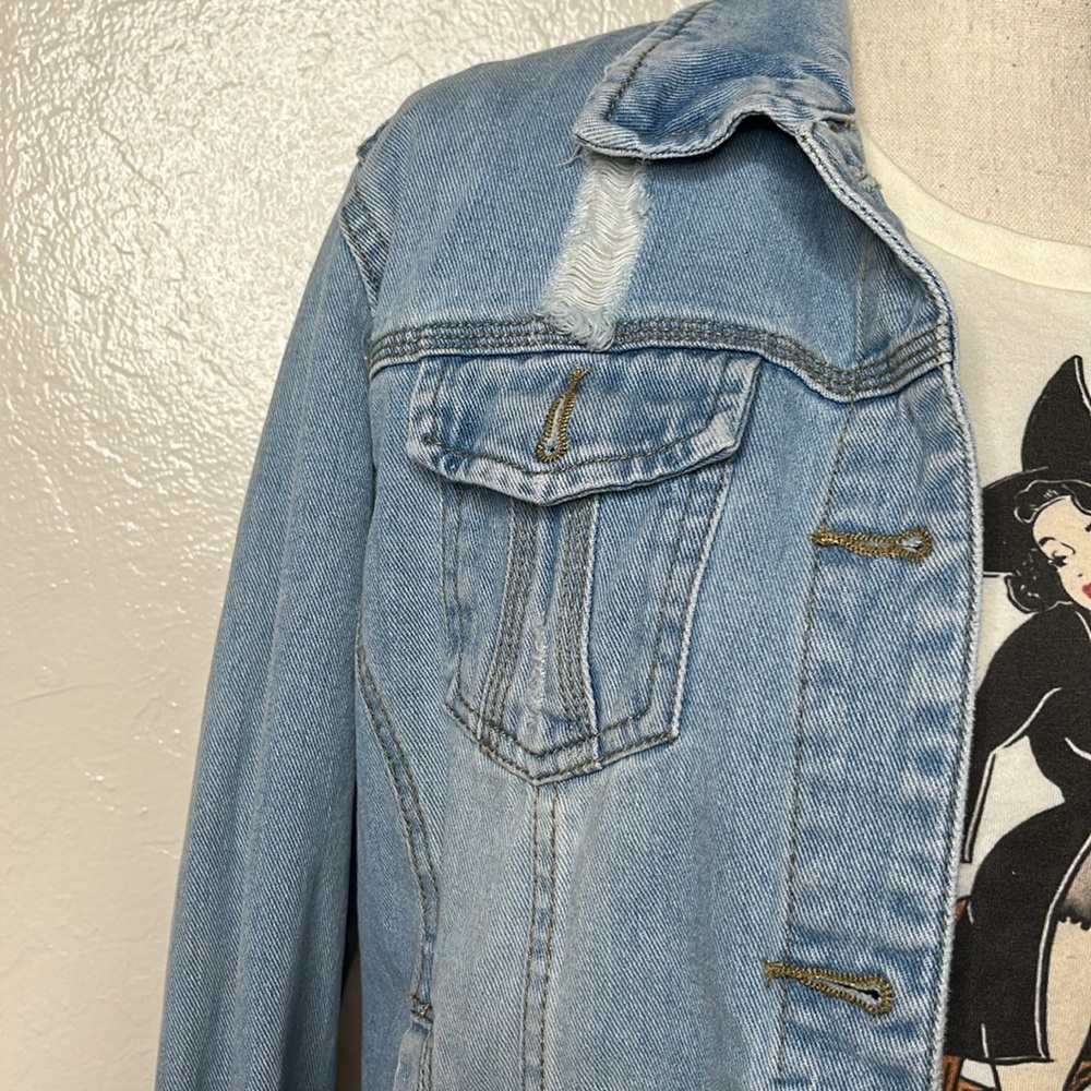 Jean Jacket Distressed - Picture 10 of 16